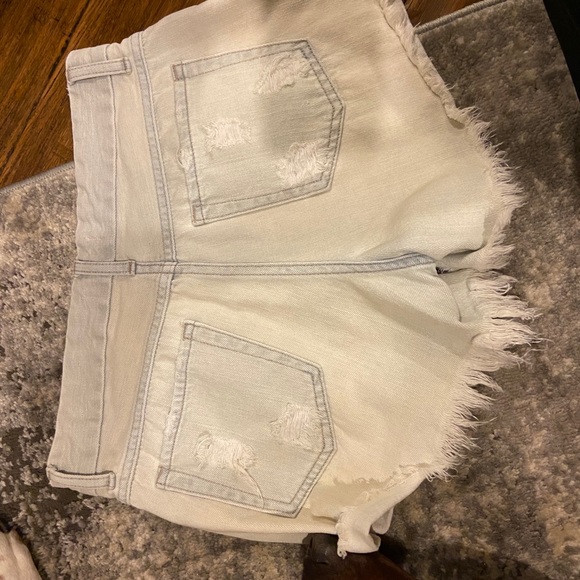 JBD Jean Shorts - Picture 2 of 3